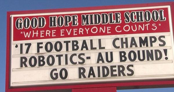 335294fa39056f60755760caa39ad95f.jpg 女生怕考数学群发枪击恐吓信 以恐怖威胁罪被捕