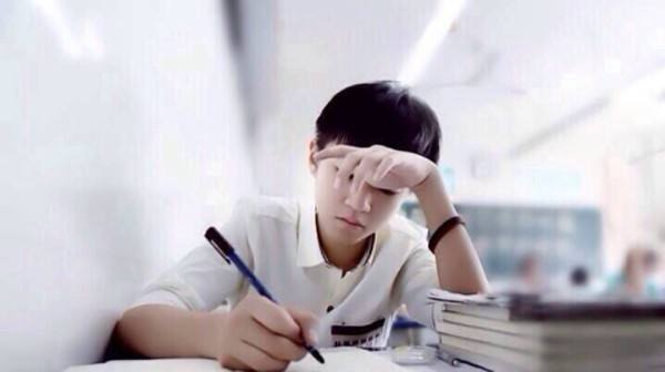 王俊凯迪丽热巴韩东君胡冰卿宋威龙 明星真实