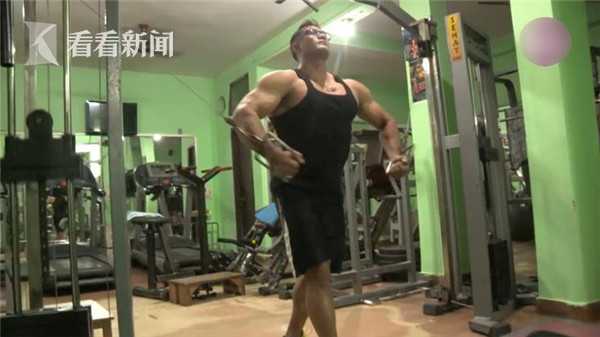 视频|印度“肌肉夫妻”身材壮如虎 痴迷健身狂拿28块奖牌