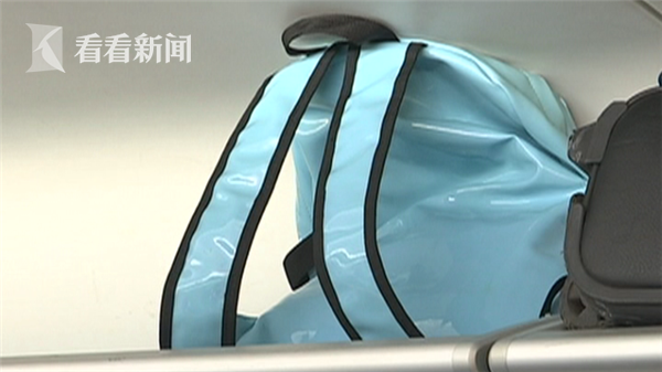 ec0407ab31728cce08bc296a7510729a.png 视频|男子动车行窃 主动现身归还财物只求“别报警”