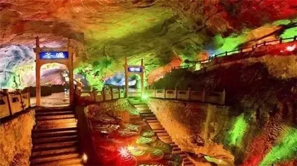 南京古猿人洞景区