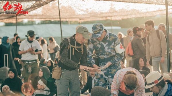 专访|导演林超贤:拍摄《红海行动》就是一个“军事行动”