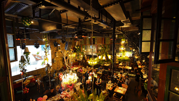 过年白天赔笑尬聊,晚上来惠州这10家特色清吧买醉吧.