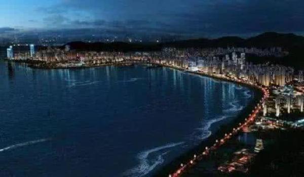 2030年前后粤港澳大湾区将成人口最多、经济