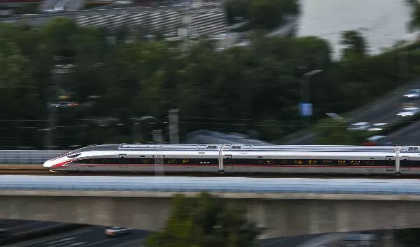 今起网络发售初六火车票,这些抢票攻略赶紧收