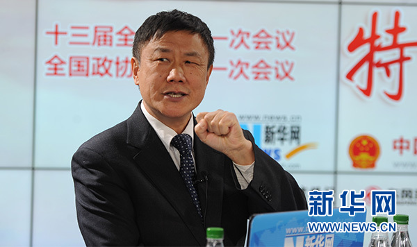 3月5日,国家发改委学术委研究员、中国国际经济交流中心首席研究员张燕生做客新华网2018全国两会特别访谈。