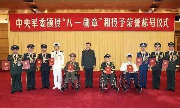 让军人成为全社会尊崇的职业 2017年社会关注