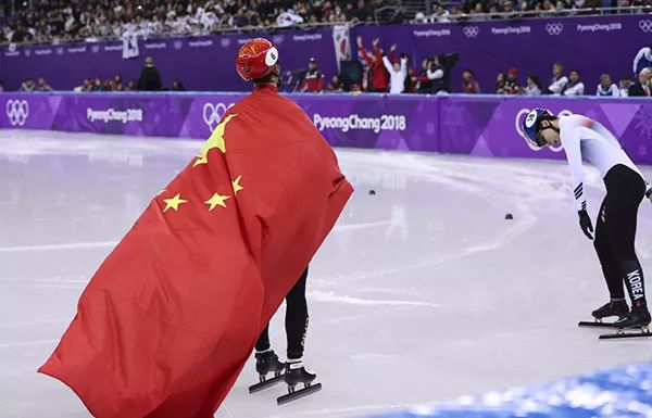 平昌冬奥会首金!两次打破世界纪录,中国选手武