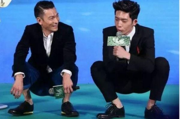 在中国社交媒体广泛流传的一张照片。(图片来源:英国广播公司网站)