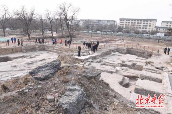 圆明园紫碧山房遗址发掘现场。 阎彤 摄 资料图
