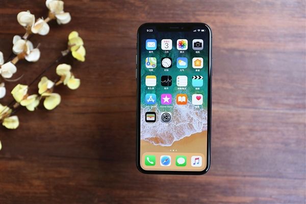 7888元 iPhoneX国行大降价:iPhone8 Plus没人