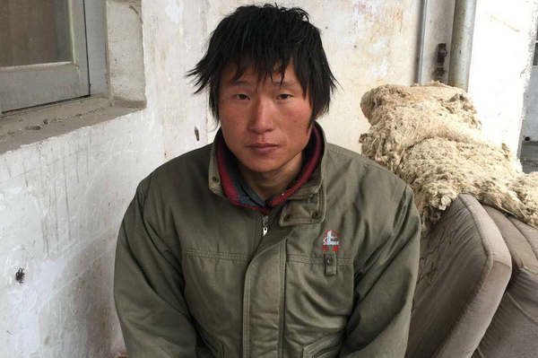 岳阳人连拨50个电话,助河南智障小伙风雪归家