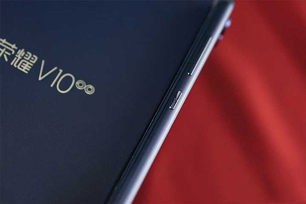 华为荣耀V10性能如何?华为荣耀V10极光蓝版