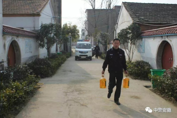 李丰盈慰问难题公共 我国警察网 图