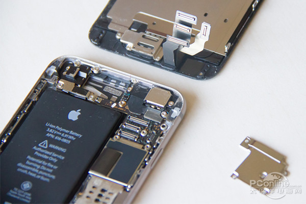 iPhone废电池会降频,手机卡是因为电池坏了?|