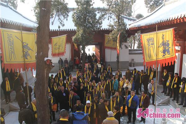 邹城举行邾文公祠落成暨峄山文化丛书出版发行仪式
