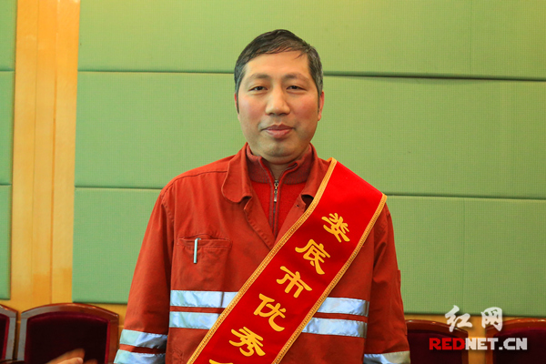 娄底召开产业项目建设年活动动员大会 企业家表态