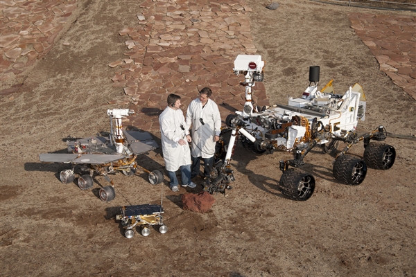 NASA庆“机遇号”登陆火星14年周年：原计划用90天