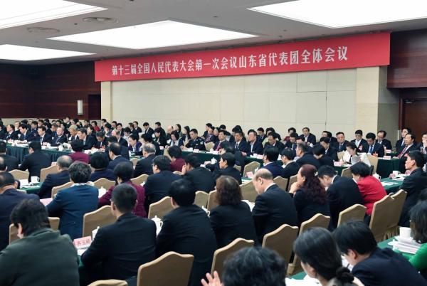 3月6日,十三届全国人大一次会议山东代表团全体会议向媒体开放。新华社 图