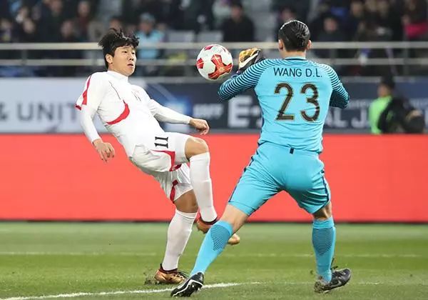 生活早报||新鲜!买火车票能积分了,100积分1元