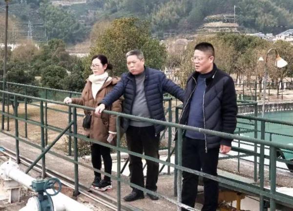 浙江环保人的春节:设24小时值班室,冒雪进行饮