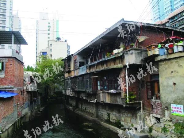 贵阳老城区大改造!六广门体育场正在拆,六广门