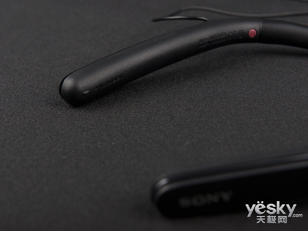 无神论者到索尼信仰或许就差一个WI-1000X|索