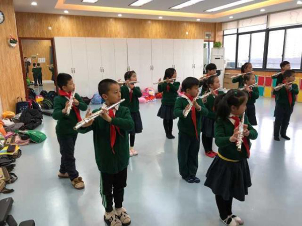 bob投注:杭州两城区公办小学放学后可免费托管孩子,9月全市推广