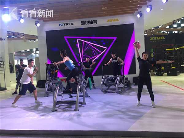f8db2ba44be8cba0eb93ec25f398a41d.jpg 新科技手段进入健身设备 上海国际健身展创新多