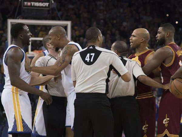 nba骑士vs勇士,nba骑士vs勇士总决赛2017圣诞大战