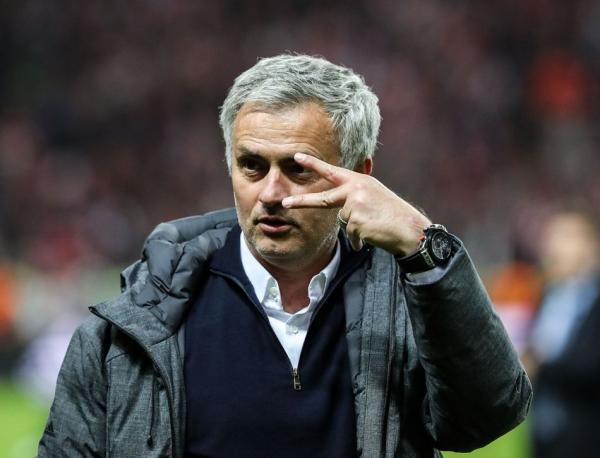 穆里尼奥拒绝率曼联来华比赛,说到中国足球,他