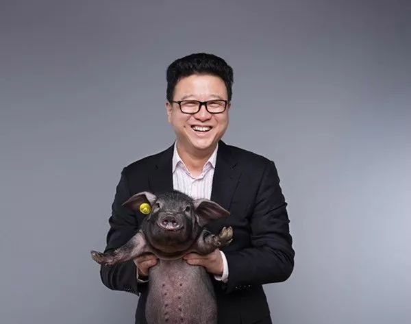 朋友圈刷屏的“史上最贵的饭局”缺了马云！马云：不是他们不请我吃饭，而是我不稀罕 - 3