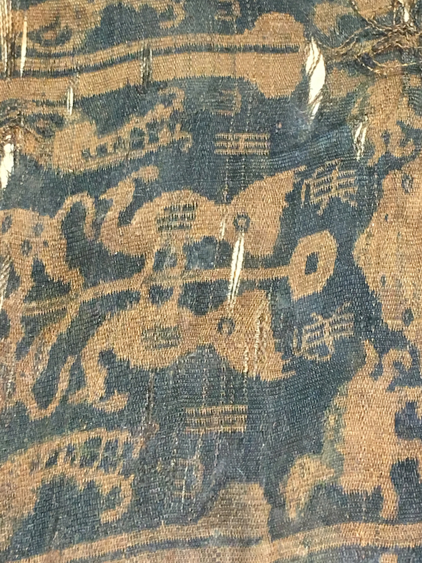 故如甲寺丝织品(局部)
