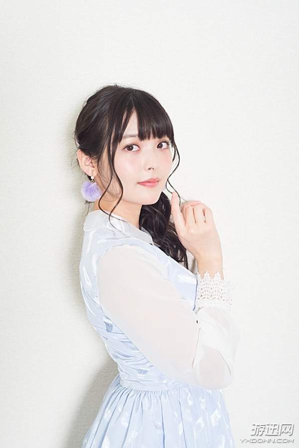 日本美女声优上坂堇写真美照赏 邻家女孩尽显清纯甜美