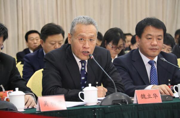 魏立华:奶业高质量发展有大市场 建议对国产奶