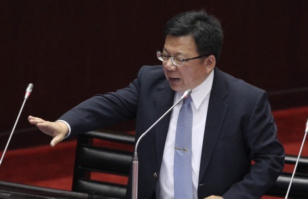 1515999747181168.jpg 民进党“立委”李俊俋。(图片来源:苹果日报)