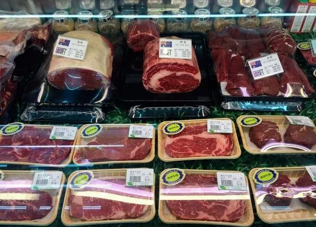 ▲中国超市出售的澳大利亚牛肉（《澳大利亚金融评论报》）
