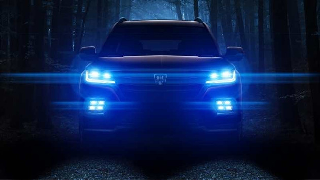 疑似荣威RX8预告图曝光 硬派7座SUV/上半年上市