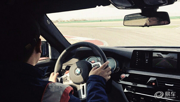 5秒+,亲历全新BMW M5再创传奇