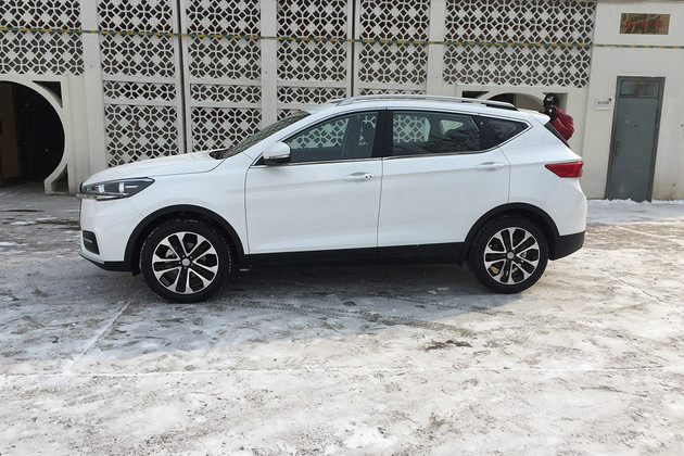 一汽奔腾公布2018北京车展阵容 SENIA R9/D80/CX65/T77概念车