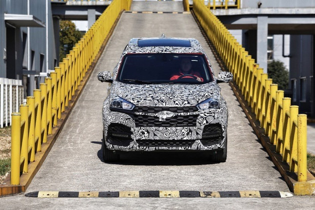 奇瑞全新中型SUV T18实车曝光 7座设计/或2018上半年上市