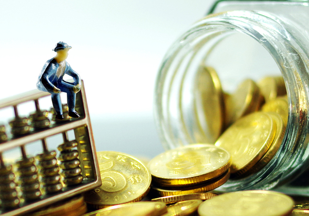 防风险位列三大攻坚战之首 重点防控金融风险