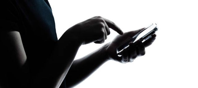 家长给老师发微信红包后立刻举报,这事儿您怎