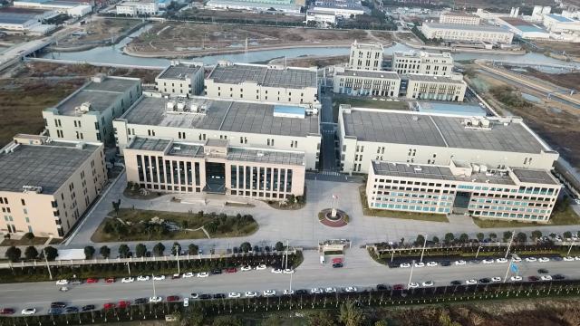莎普爱思厂区航拍图。新华社记者 李涛摄