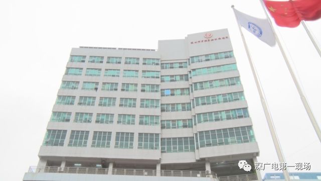 无论孩子看啥病 医生都开同一款营养包 还只