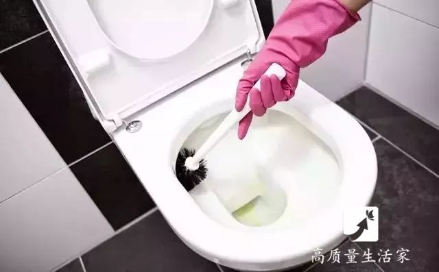 2。镜子清洁