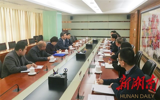 曹立军:力争到2019年桃花源机场旅客吞吐量突