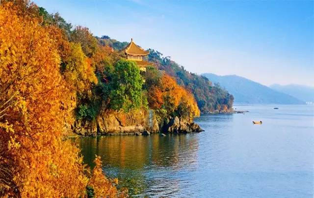 坐高铁也能注册 常旅客 ,100积分=1块钱!明天起