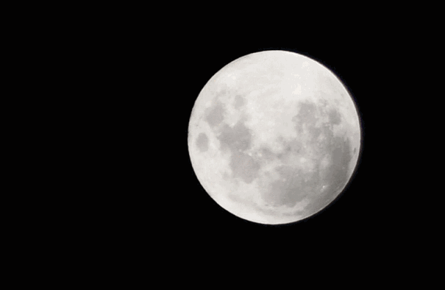 背景 壁纸 皮肤 星空 宇宙 桌面 640_417 gif 动态图 动图