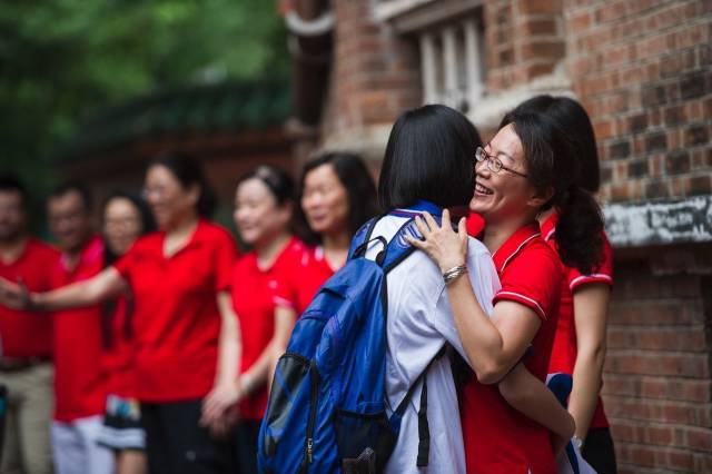 广东中考改革出炉!必考语数英体+政史物化,高